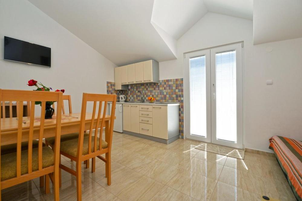 Apartments Viola Betina  Habitación foto